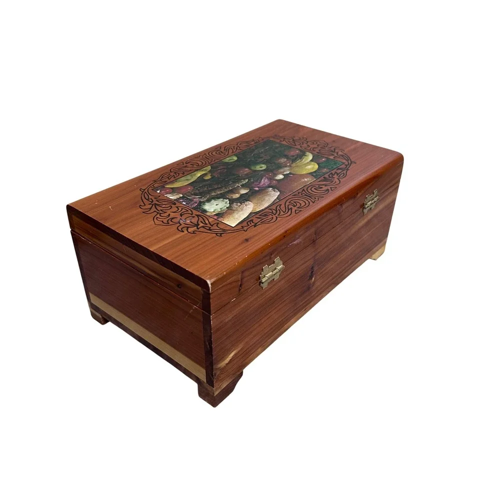 N/A elegant cedar